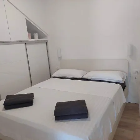 Maestral - Kastel Kambelovac Apartamento Kaštela